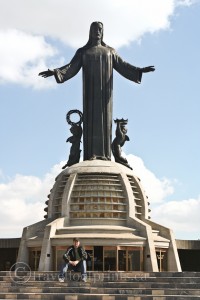 jesus-statue-2nd-largest-world-christo-rey-cubilete-mountain-guanajuato-mexico