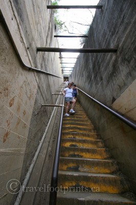 steep-stairs-hand-rail-diamond-head-trail-oahu