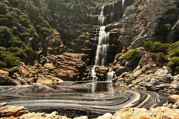 waterfall-tannin-colour-pool-otter-trail-tsitsikamma-national-park-eastern-cape-garden-route